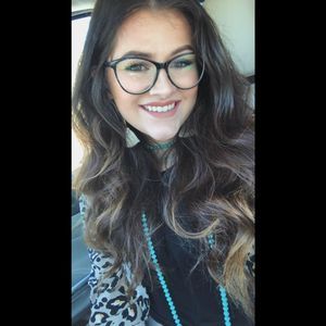 Meet your Posher, Devon